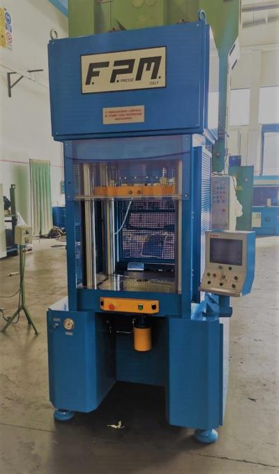 FPM KN1000 / Ton 100 4 columns hydraulic press
